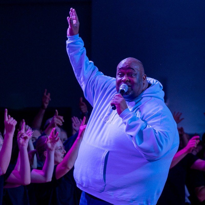 Eddie James