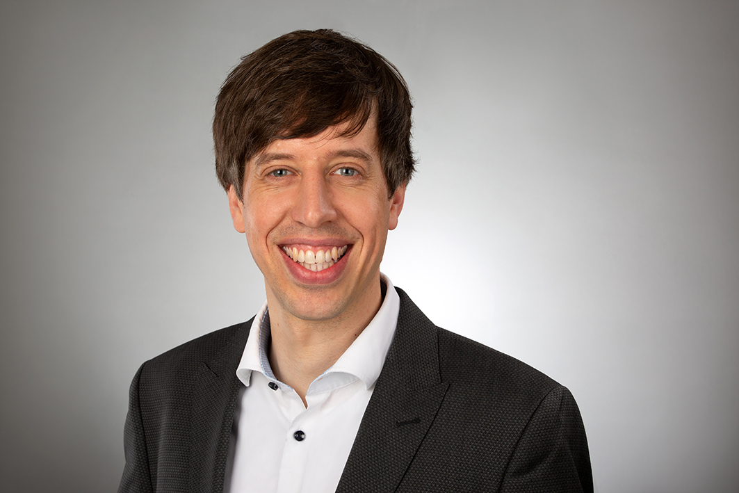 Simon Hubert